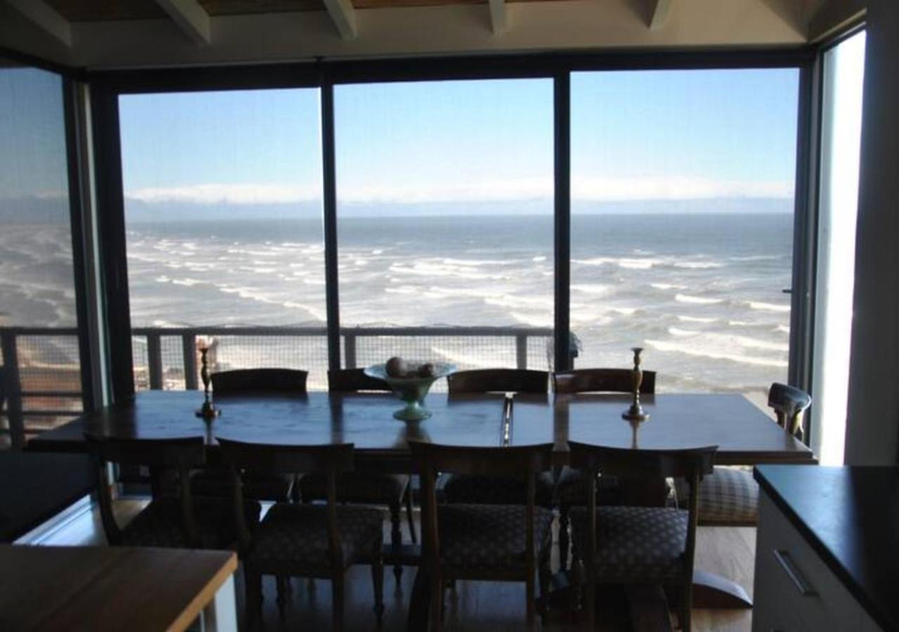Seaview Apartment In Muizenberg Exterior photo