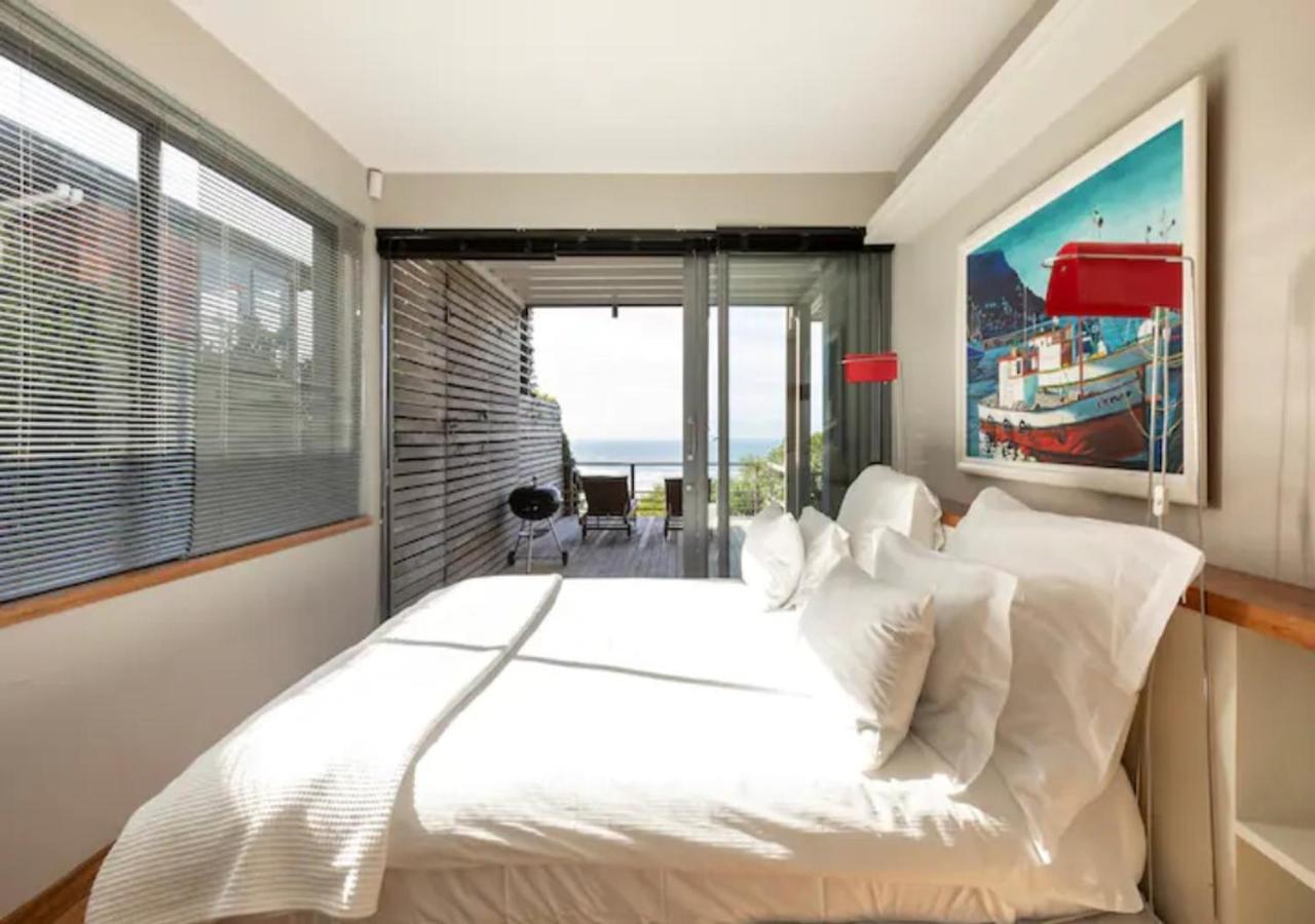 Seaview Apartment In Muizenberg Exterior photo