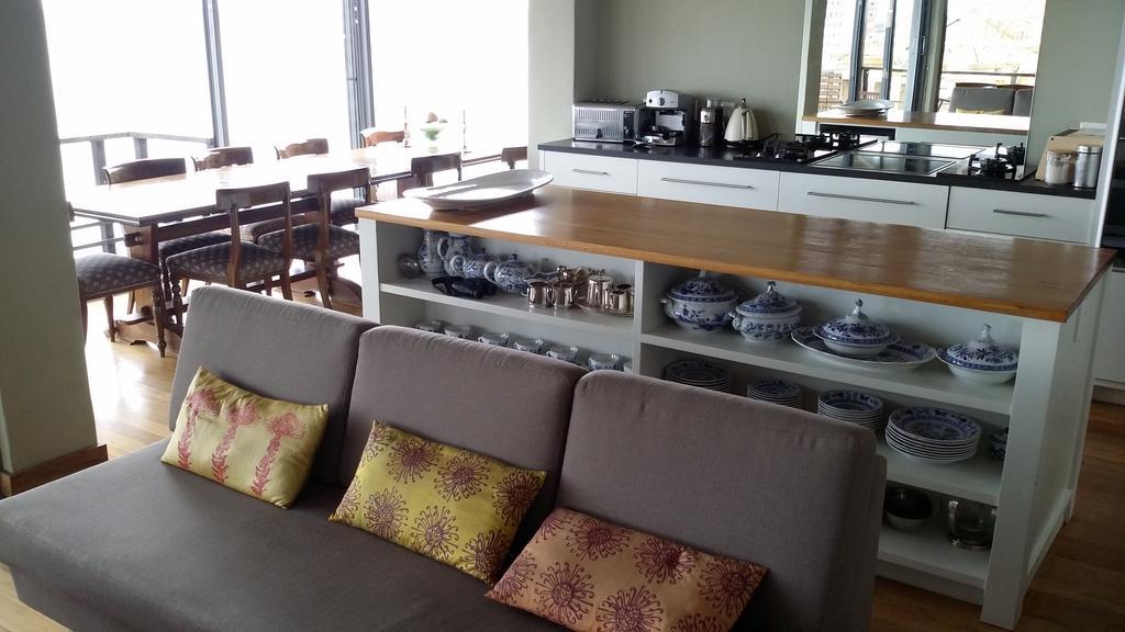 Seaview Apartment In Muizenberg Exterior photo