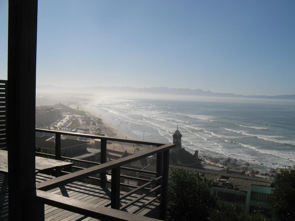 Seaview Apartment In Muizenberg Exterior photo